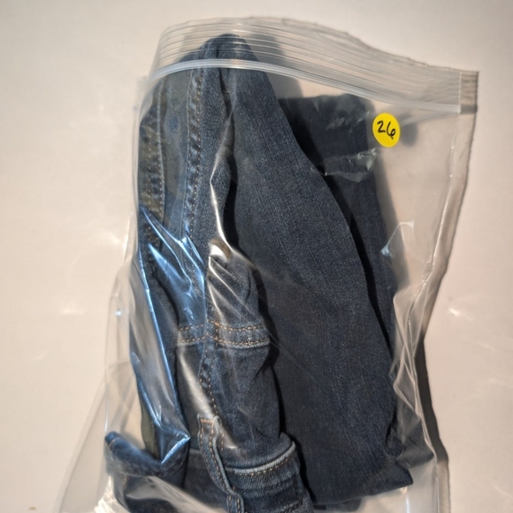 Express Classic Stretch Jeans – Dark Denim Wash – Size 33x30 – Excellent Used Co - Picture 8 of 8